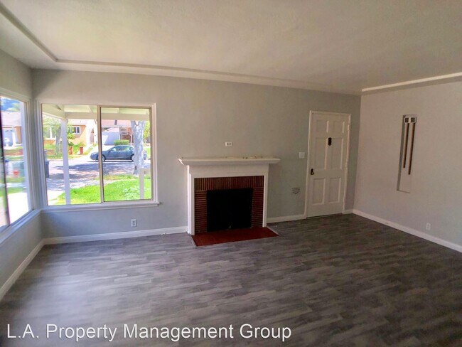Building Photo - 2 br, 1 bath House - 551 N. Brighton Street