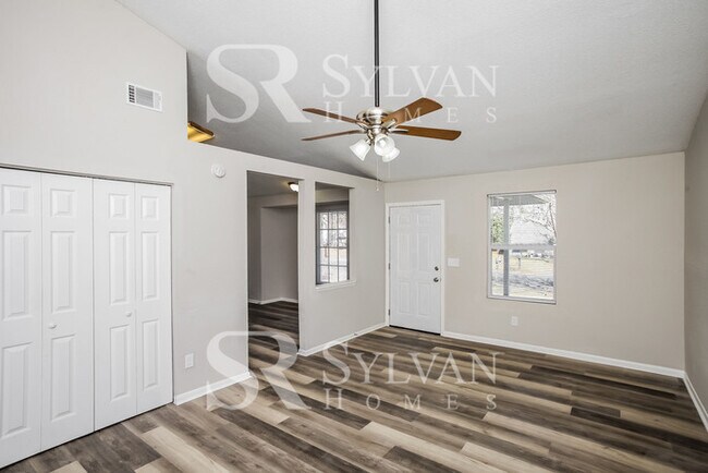 Foto del edificio - Enjoy living the good life in this 3 bedro...