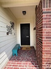 Building Photo - 108 N Pauley Dr
