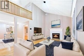 Building Photo - 381 Crerar Dr