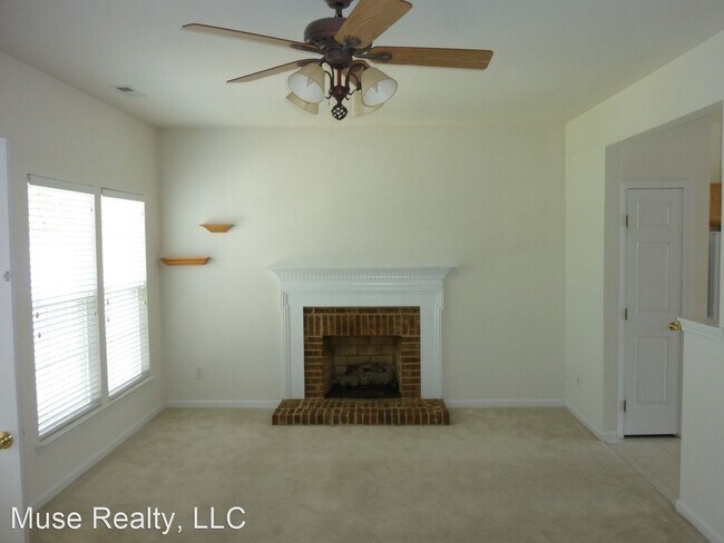 Building Photo - 2 br, 2.5 bath House - 1744 Chamberside Drive