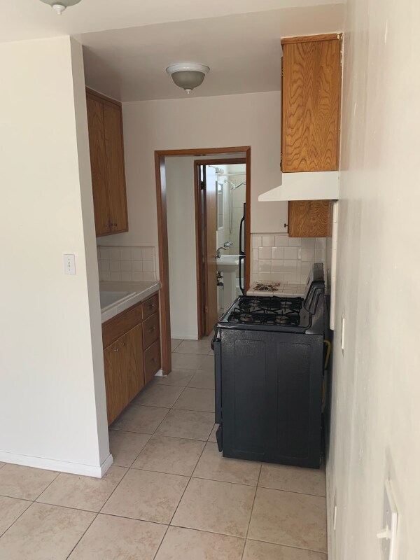 Foto del edificio - 10722 Woodbine St