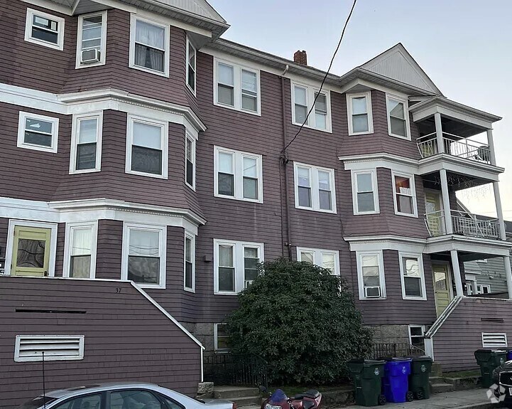 Primary Photo - 29 Bardsley St
