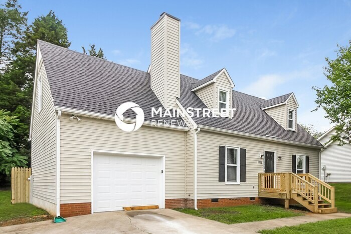Foto principal - 3 Bedroom Pet-Friendly Home in Winston-Sal...