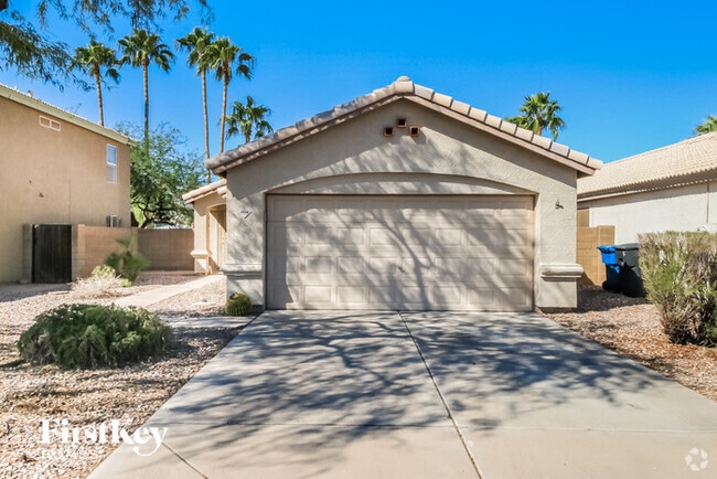 Building Photo - 2834 S Paseo Loma