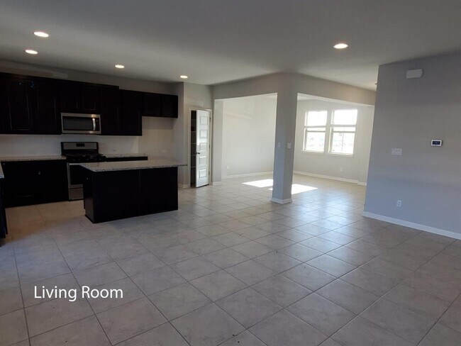 Building Photo - 2412 Pecan Island Dr