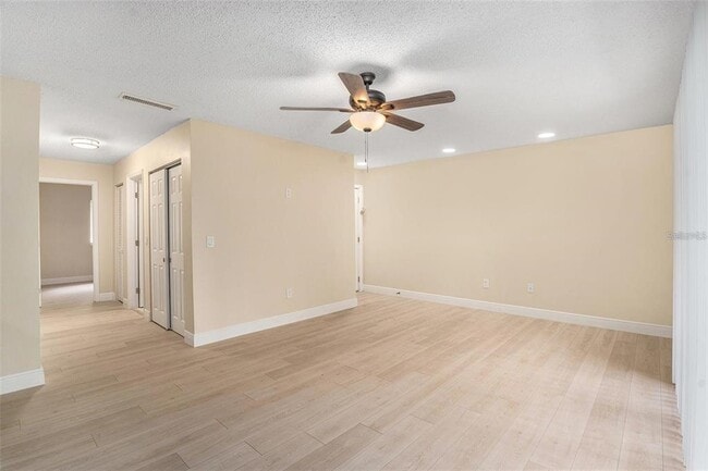 Building Photo - 3822 Cortez Dr