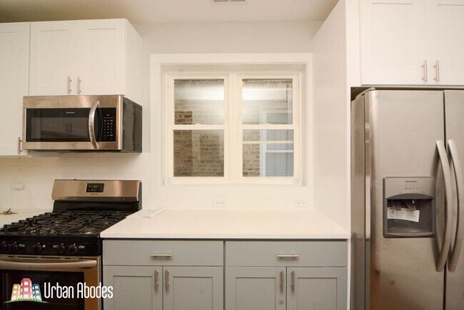 Foto del edificio - 5122 N Avers Ave