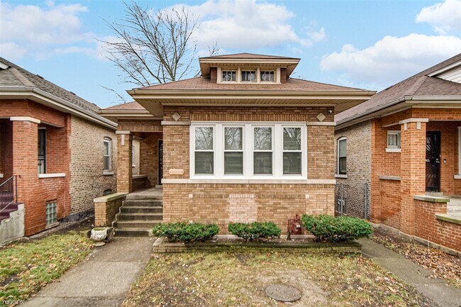 Building Photo - 4 br, 2 bath House - 1511 East 85th Street