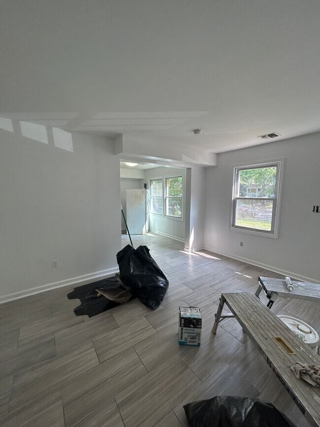 Foto del edificio - 1139 Sewall Ave