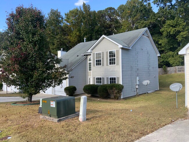 Building Photo - 2743 High Tide Dr