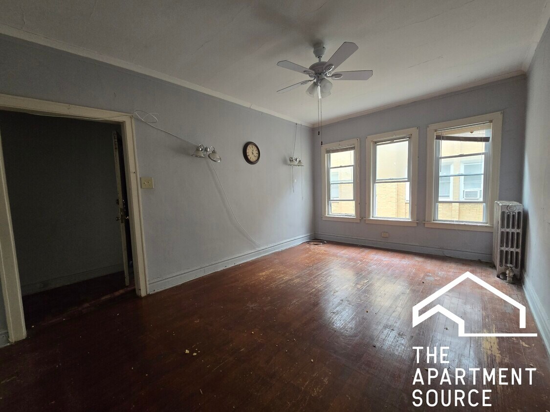 Foto principal - 4931 N Whipple St