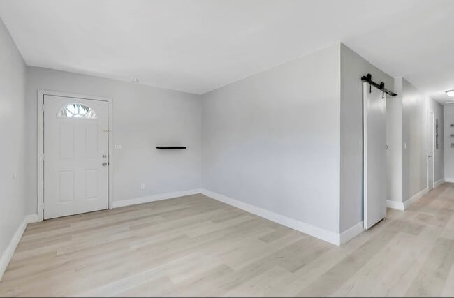 Living room - 9720 SW 161st St