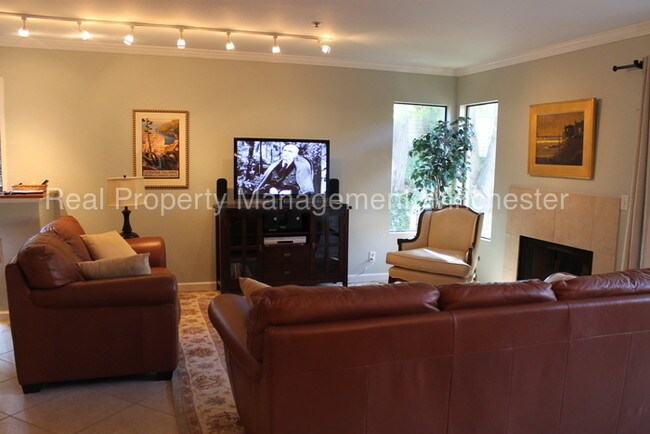 Foto del edificio - 1680 N Coast Highway 101