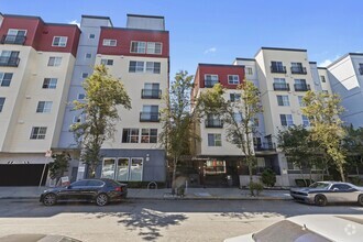 Building Photo - Promenade at the Park Apartment Homes