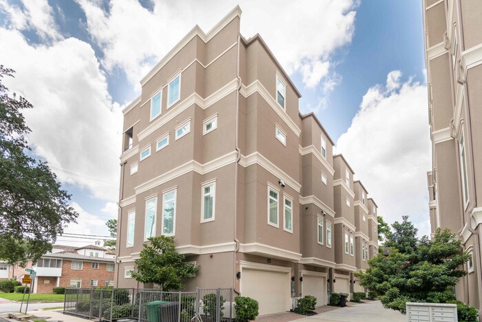 Foto del edificio - 1204 Bartlett St