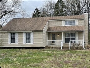 Building Photo - 127 Sunnymeade Dr