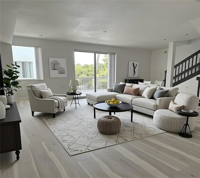 Building Photo - 2142 Van Buren St