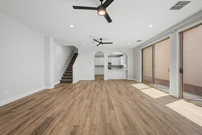 Foto del edificio - 2934 N 71st Pl