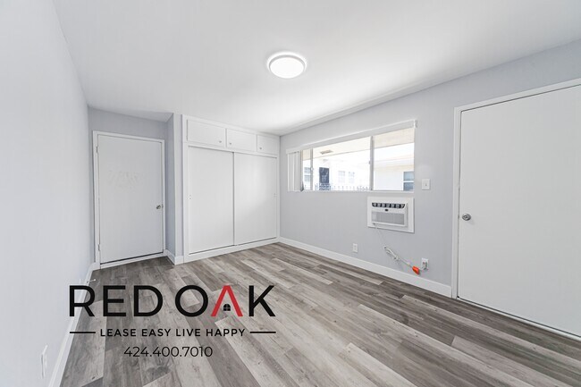 Foto del edificio - 1032-1036 S Normandie Ave-1032-104
