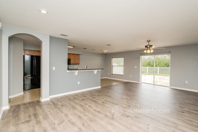 Foto del edificio - 17437 Garden Heath Ct