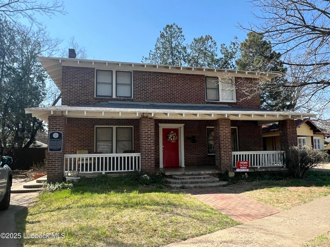 Primary Photo - 2315 16th St