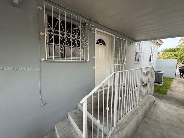 Foto del edificio - 5642 SW 5th St