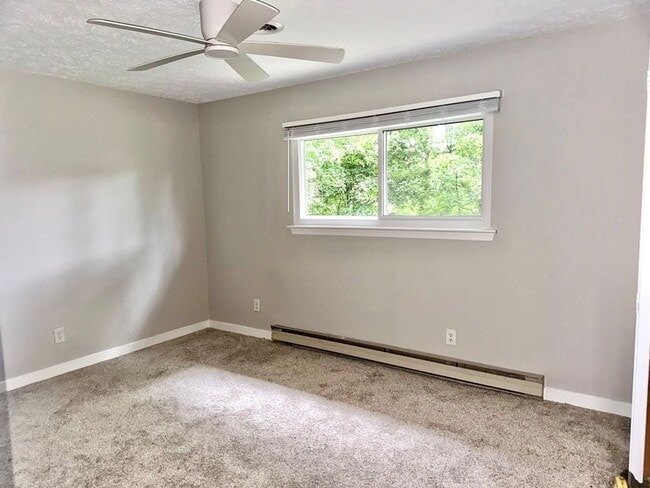 Building Photo - 238 Sunset Ave