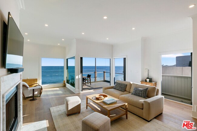 Foto del edificio - 22630 Pacific Coast Hwy