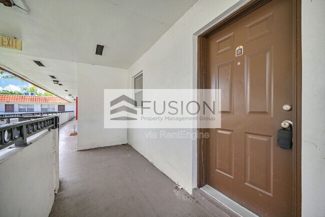 Building Photo - 400 NW 65th Ave