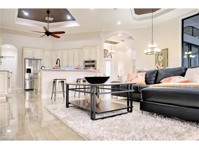 Foto del edificio - 601 SW 40th Terrace