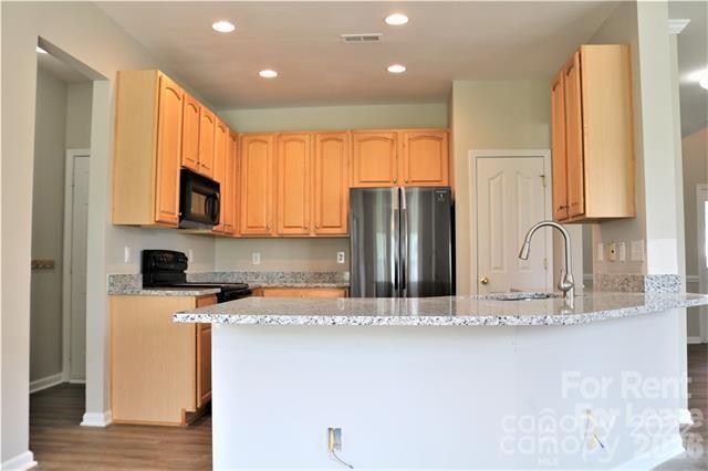 Building Photo - 1218 Haden Dr