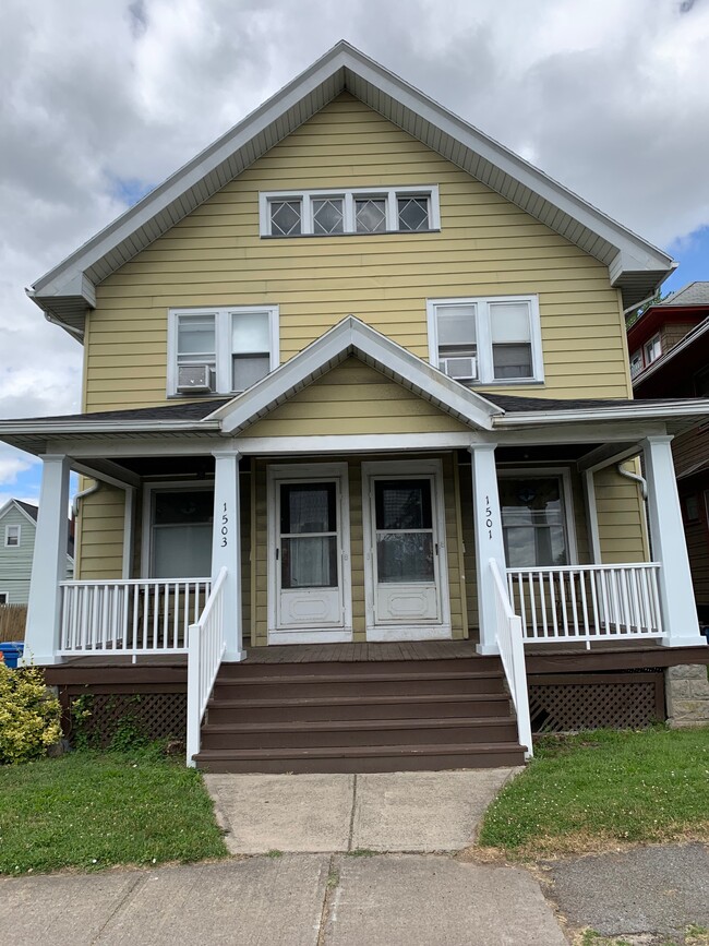 Building Photo - 1503 South Ave