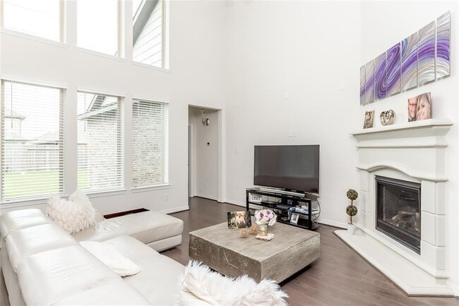 Foto del edificio - 3618 Windward Canyon Dr