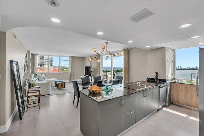 Foto del edificio - 3301 NE 5th Ave