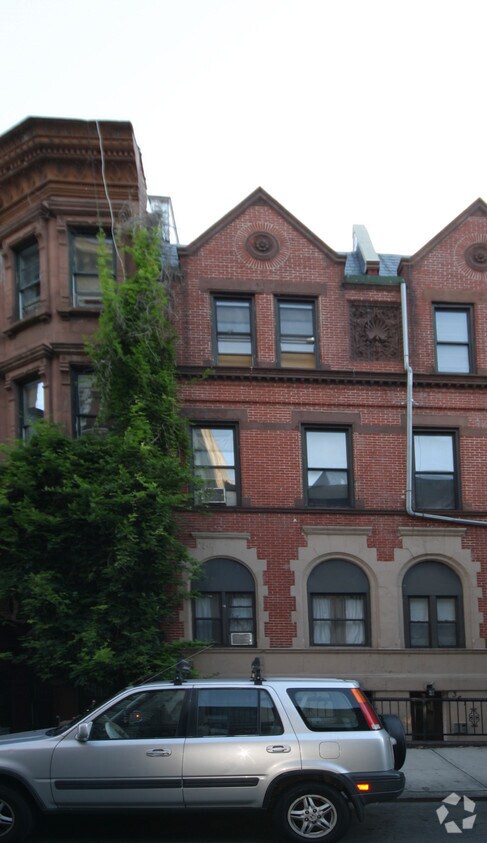 Foto principal - 363 W 123rd St