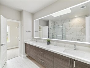 Building Photo - 4713 New Orleans St