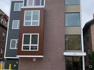 Building Photo - 219 Waterman St