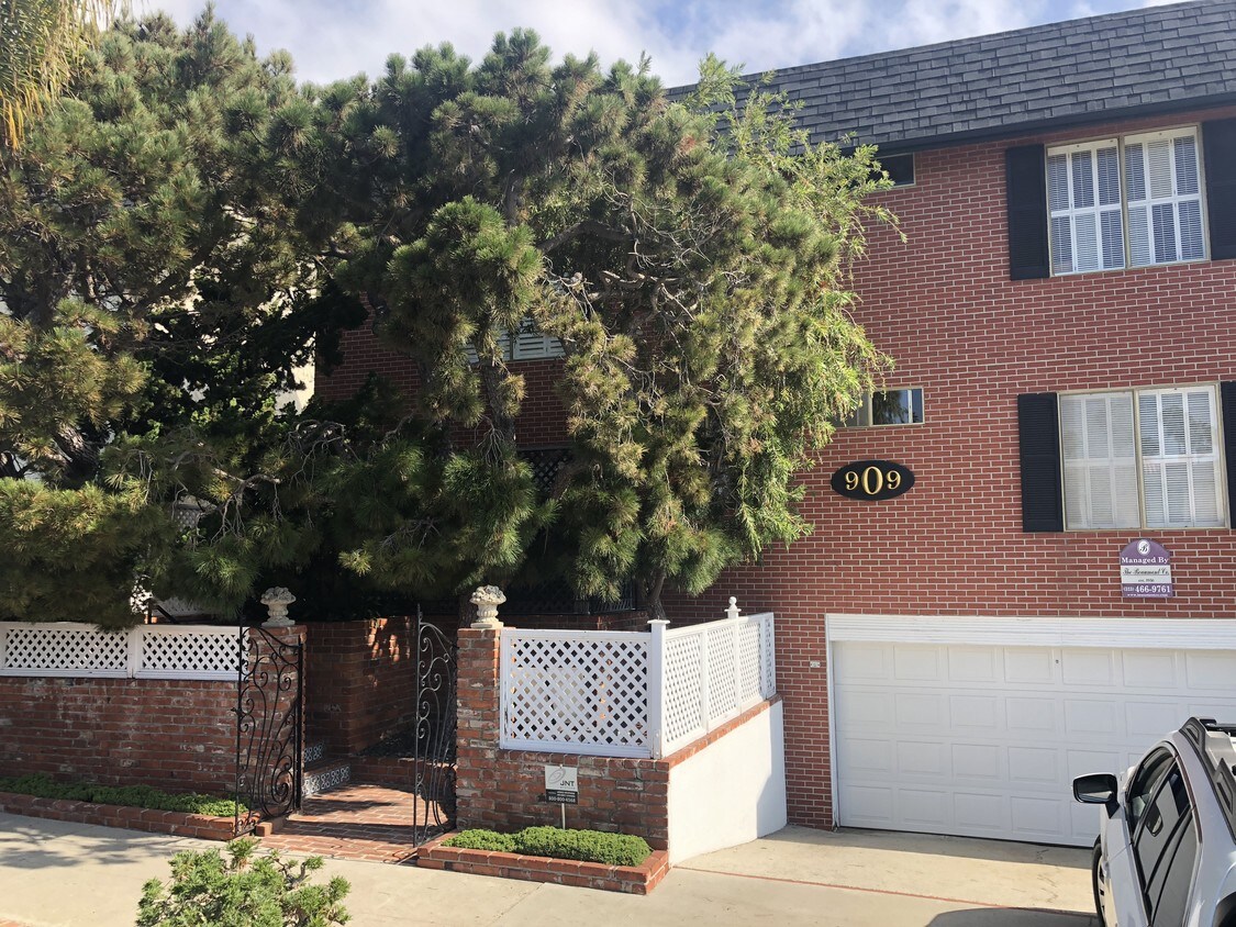 Foto principal - 909 6th St