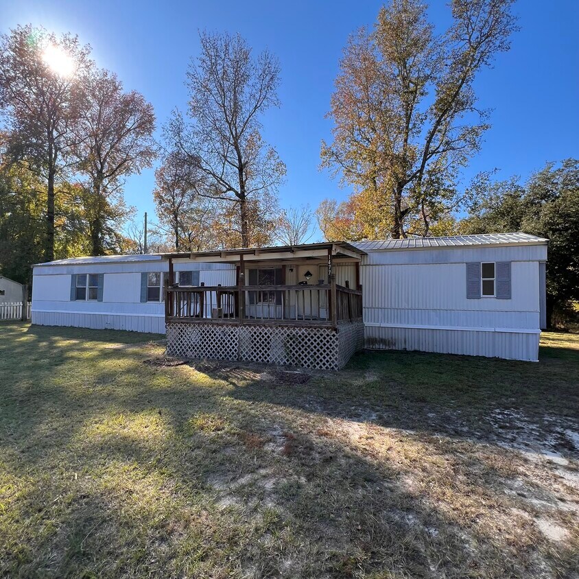 Primary Photo - 1477 Holly Grove Rd