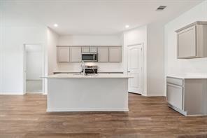 Foto del edificio - 15703 Majestic Evergreen Wy