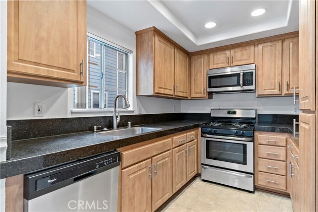 Foto del edificio - 26121 Frampton Ave