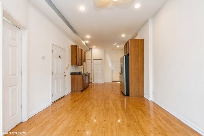 Foto del edificio - 1822 W Huron St