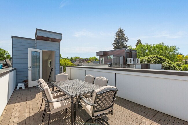 Foto del edificio - 2122 3rd Ave N