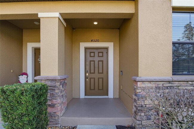 Foto del edificio - 4320 Fennwood Ct