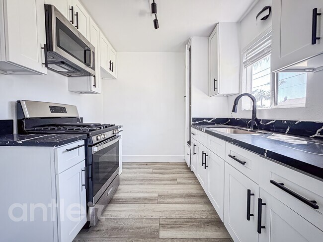 Building Photo - 630 N Cerritos Ave