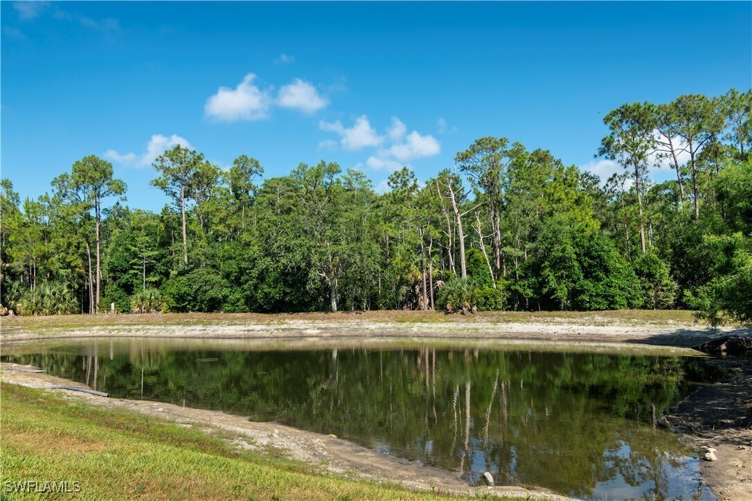 Foto del edificio - 3245 Cypress Glen Way