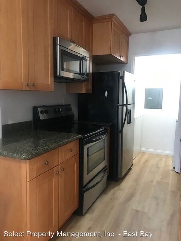 Primary Photo - 2 br, 2 bath House - 26841 Hayward Blvd.