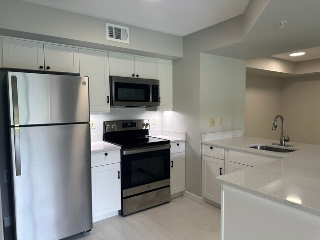 Foto del edificio - 3785 NW Mediterranean Ln
