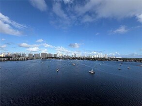 Building Photo - 17111 Biscayne Blvd